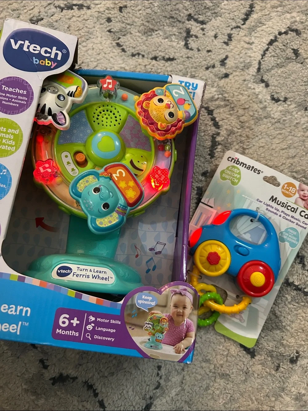 VTech Turn & Learn Ferris Wheel Cribmates Musical Car